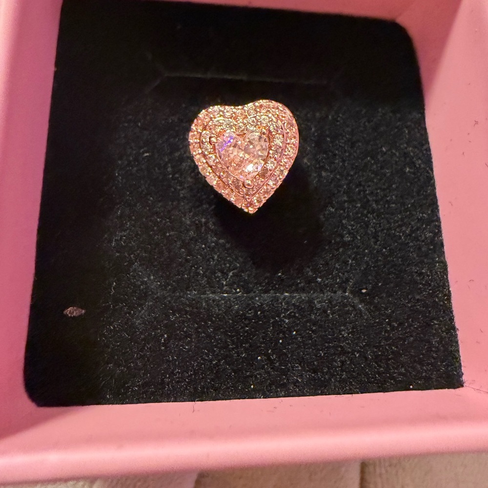 Pandora Rose Gold Bracelet with 5 Pandora Charms - Picture 5 of 12